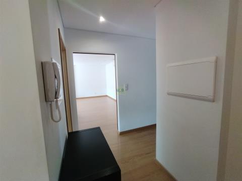 Apartamento T4, para arrendamento, Granja Parque, Castelo Branco 
