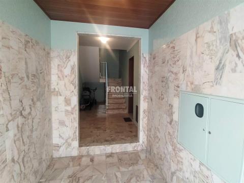 Exclusivo Frontal – Apartamento T2 em Moledo
