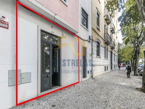 Shop or Office for Rent in Premium area of Alcântara