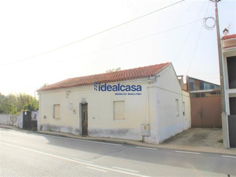 Moradia com terreno para venta, nuestros arredores de Coimbra
