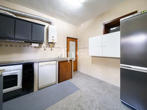 Apartment Floor Dwelling T1+1