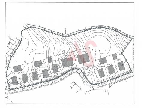 Building plot with 750 m2 in Regilde, Felgueiras