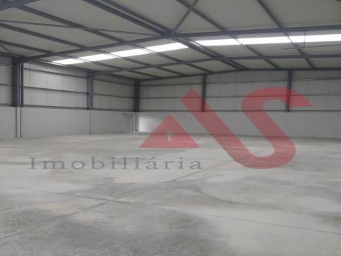 370 m2 warehouse in S. Torcato, Guimarães