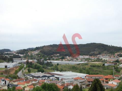 Bauland mit 1800 m2 in S. Joo, Vizela