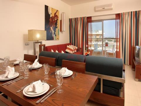 Apartamento de 1 dormitorio insertado en hotel Balaia Atlântico