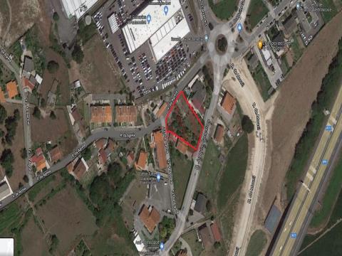 Land for construction in Silvares, Guimarães