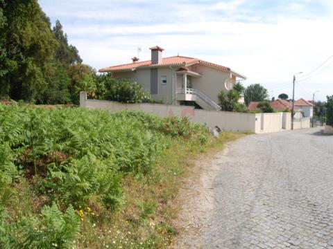 Land for construction with 16.670m2 in Sequeiró, Santo Tirso