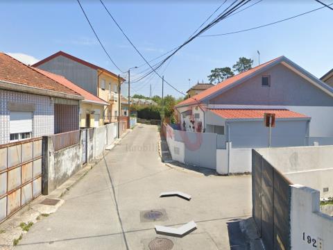 Terreno edificabile di 193,65 m2 a Guifões, Matosinhos