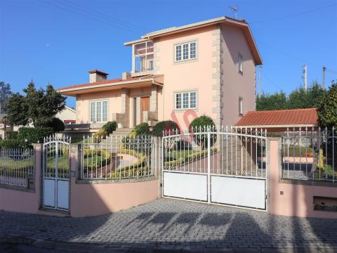 Villa mit 3 Schlafzimmern in Infias, Vizela