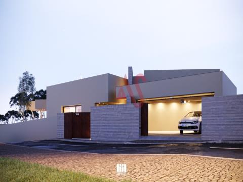 4 bedroom villa under construction in Joane, V. N. Famalicão