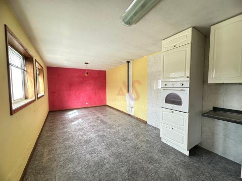 Doppelhaushälfte mit 2 Schlafzimmern in Polvoreira, Guimarães