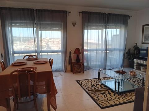 1+1 bedroom apartment for rent on the 1st line of the Sea in Azurara, Vila do Conde