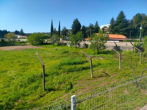 Grundstück mit 6715 m2 in Infias, Vizela
