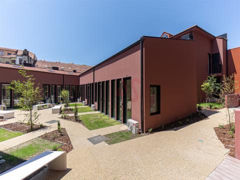 Apartamento dúplex amueblado y equipado de 0 dormitorios en Bonfim, Oporto