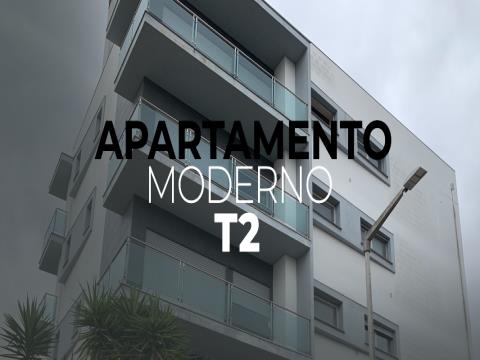 Apartamento T2 moderno nos Marinheiros Leiria