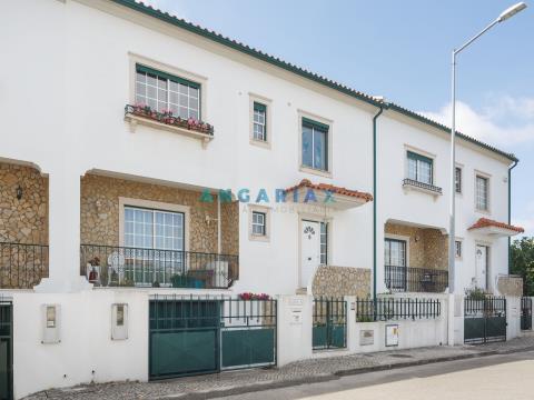 ANG892 - 3 Bedroom House for Sale in Marrazes, Leiria