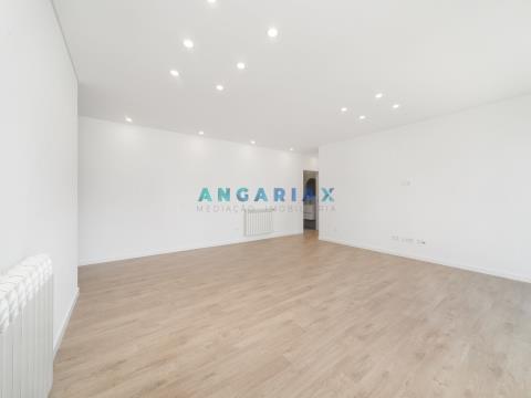 ANG1083 - 3 Bedroom Apartment for Sale in Leiria