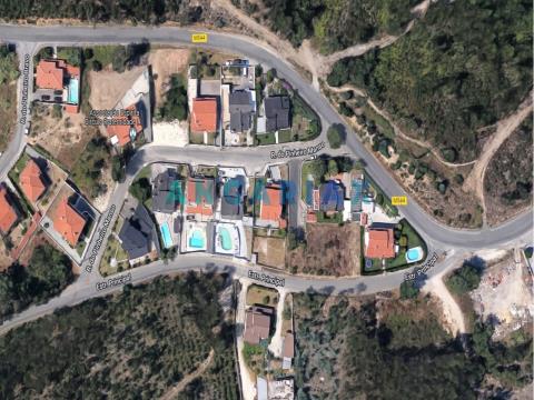 Building Land for Sale in Arrabal, Leiria