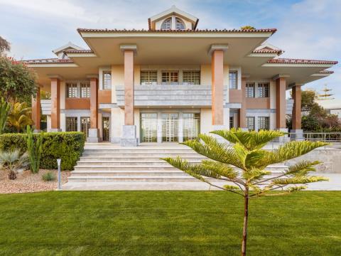 Villa de luxe T5 TRIPLEX avec jardin et piscine, Lisbonne