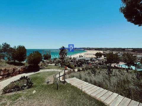 Perfect rental investment - 3 bedroom house in tourist resort right on the beach, Sagres