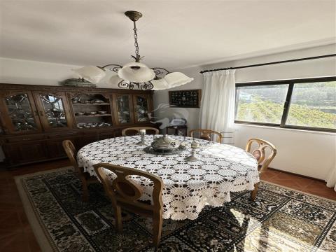 Vivienda independiente de 4 habitaciones con vistas sobre el Valle del Duero