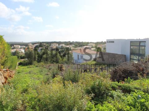 Magnificent plot of land to build a property in Monte Canelas
