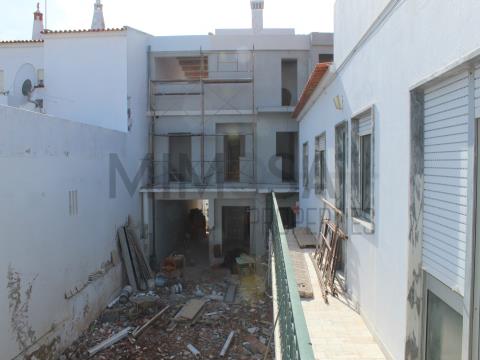 Fabulous apartments under construction with sea views and a short walk from the beach