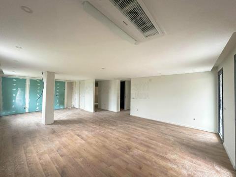 Appartement de 2 chambres à vendre à Guimarães