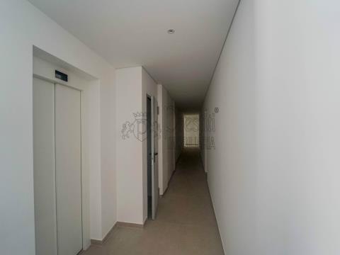 Apartamento 2 Suites en venta en Guimarães