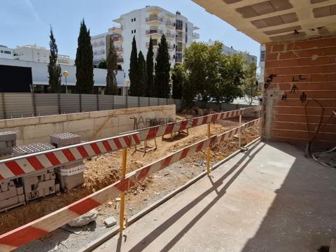 Piso T1 - Gran balcón - Lavandería - Trastero - Plaza de aparcamiento - Portimão - Algarve
