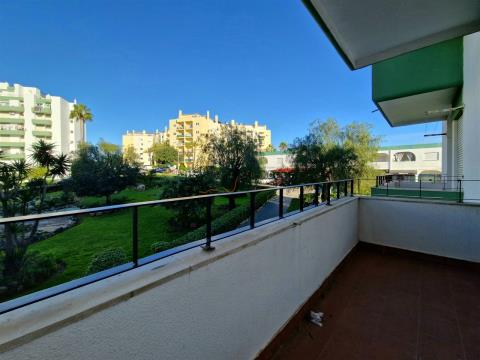 Wohnung T2 - Balkone - Einbauschränke - Hauswirtschaftsraum - Cabeço do Mocho - Portimão - Algarve