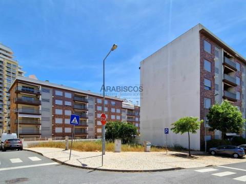 Parcelas - Construcción de Edificios - Urbanización Activa - Armação de Pêra - Algarve