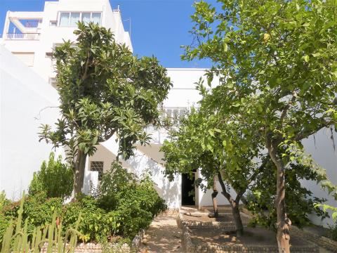 Maison T4 - Jardin - terrasse - Garage - Portimão - Algarve