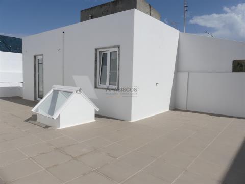House - T5 - Commercial Space - Riverside - Portimão - Algarve