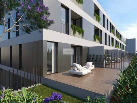 Apartamento T2 novo com terraço e jardim ao Amial