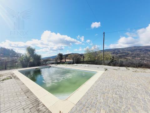 Individual villa V5, with swimming pool in Barros - Vila Verde!