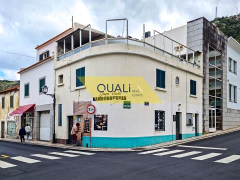 Building for investment in the heart of Machico