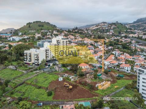 Loja Comercial para venda nas virtudes, Funchal - Ilha da Madeira - €275.000,00