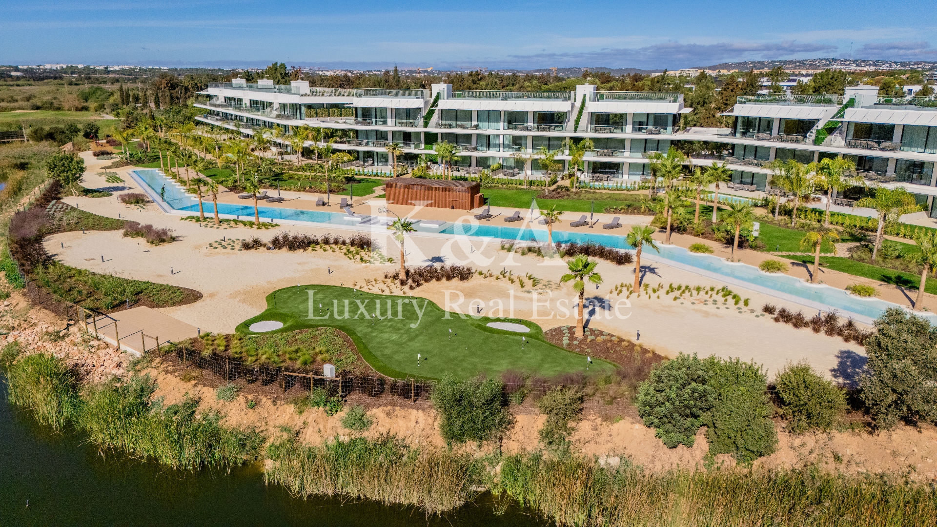 Apartamento T2 Penthouse em condomínio privado de luxo, Vilamoura