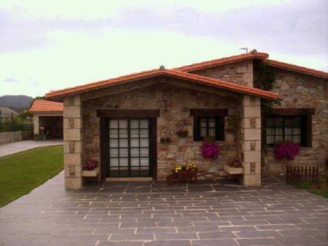 Moradia rústica T2 em Sarzedas, Castelo Branco