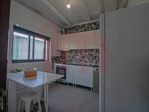 Apartment Floor Dwelling T2+1