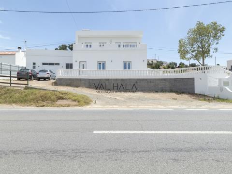 Villa 4+1 chambres, Rasmalho, Portimão