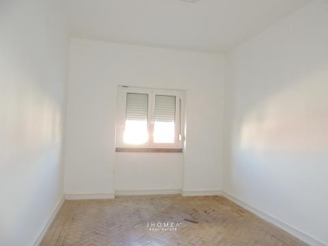Apartment Floor Dwelling T2