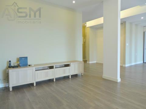 2-bedroom apartment in the central area of Lisbon, completely renovated