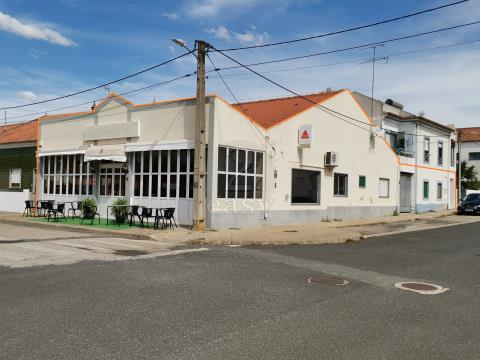 Restaurante e fábrica de panificação e pastelaria, Alvalade, Santiago do Cacém