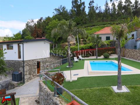Two bedrooms Villa with private pool, garden and barbecue - Gerês