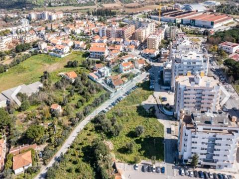 Plot of land for construction of 12 homes in Torres Novas