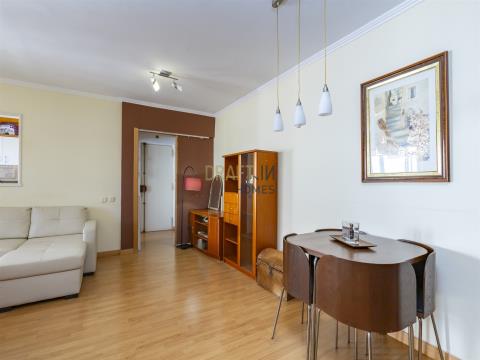 Appartamento con 3 camere da letto - Madorna São Domingos de Rana.