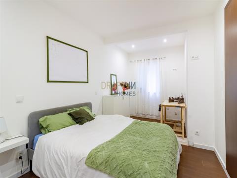 Refurbished 2-bedroom villa in Leiria, ready to move into!