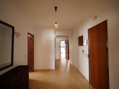 3 bedroom apartment in the center of Portimão